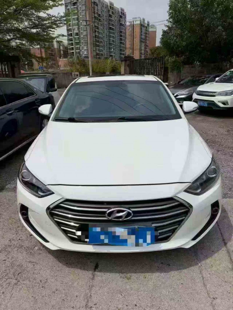 防城港18年现代领动1