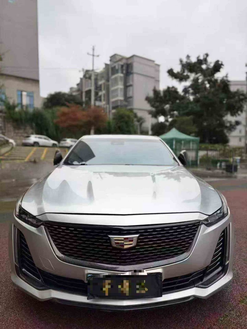 黔西南20年凯迪拉克CT51