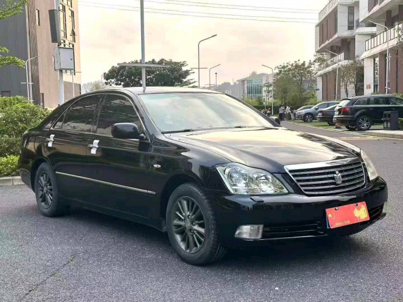 广州08年丰田皇冠2
