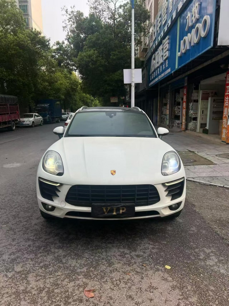 娄底18年保时捷Macan1