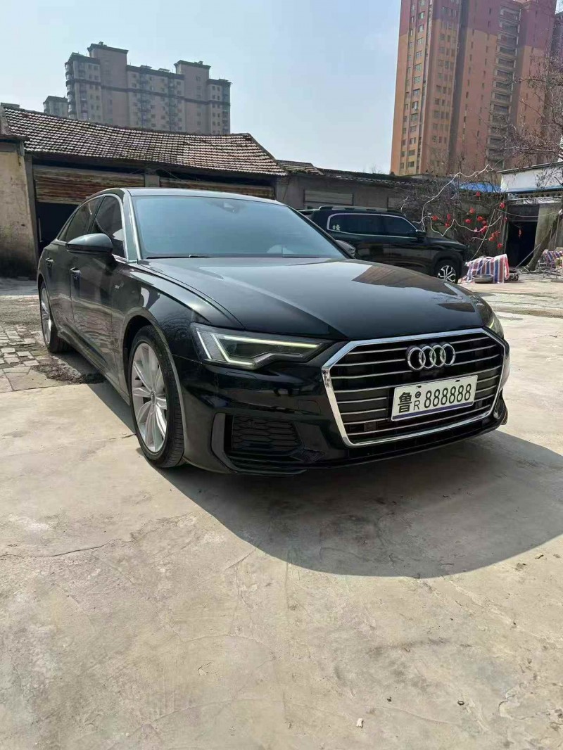 济宁22年奥迪A6L2