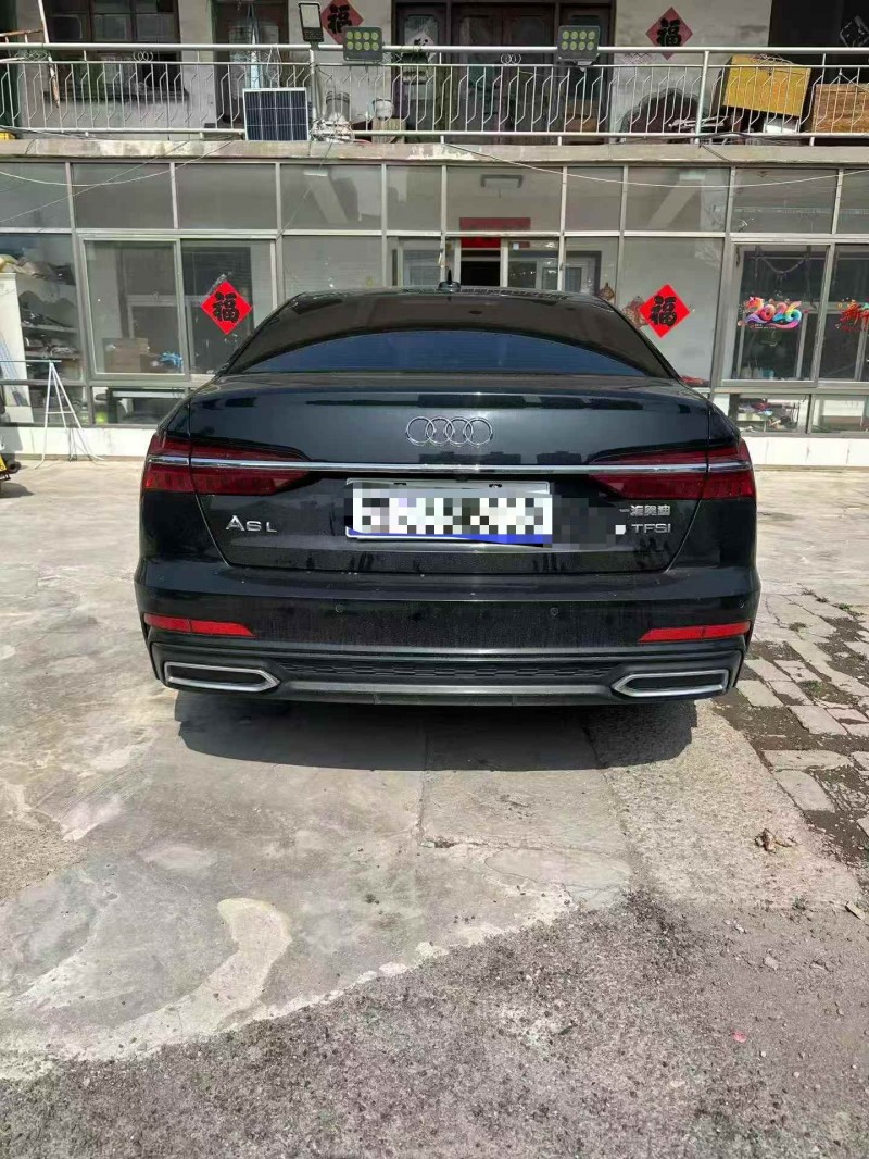 济宁22年奥迪A6L5