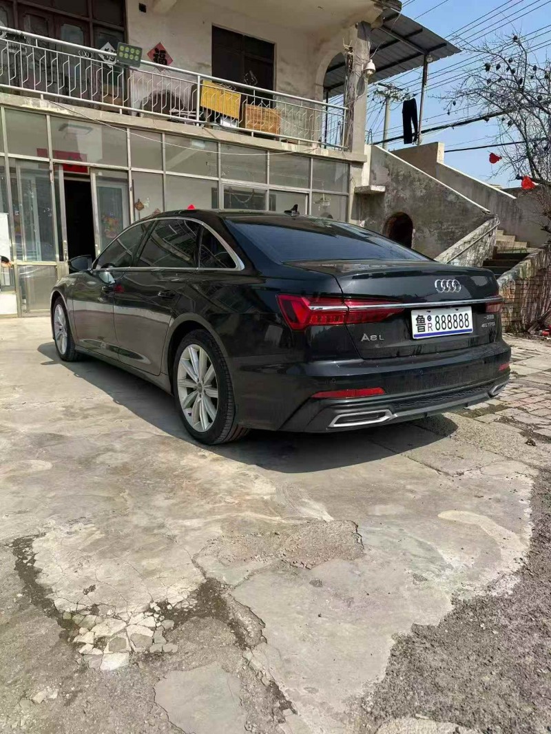济宁22年奥迪A6L7