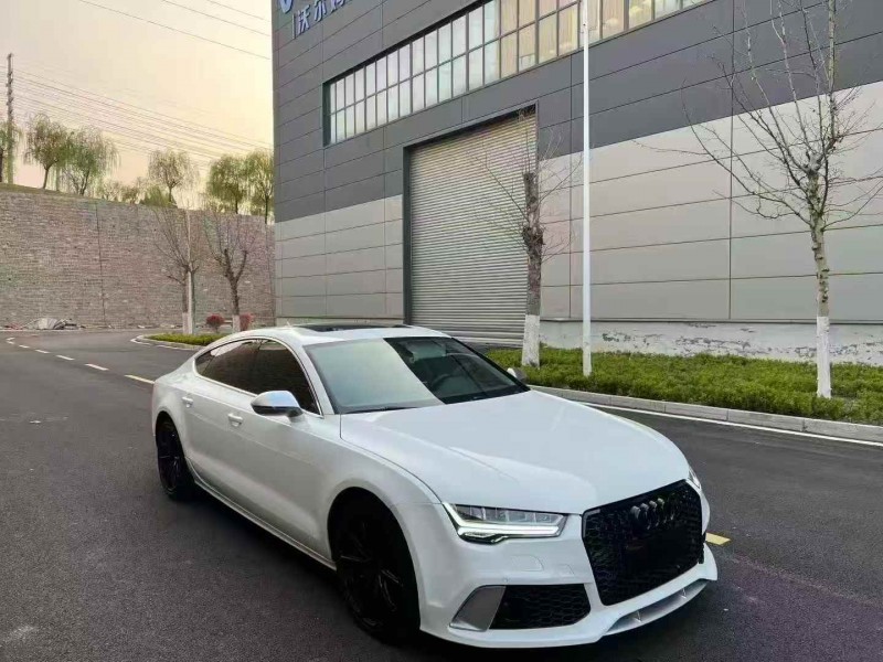 济宁15年奥迪A7L3