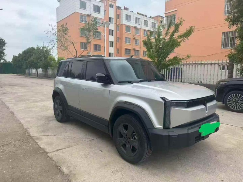 济宁24年奇瑞ICAR2