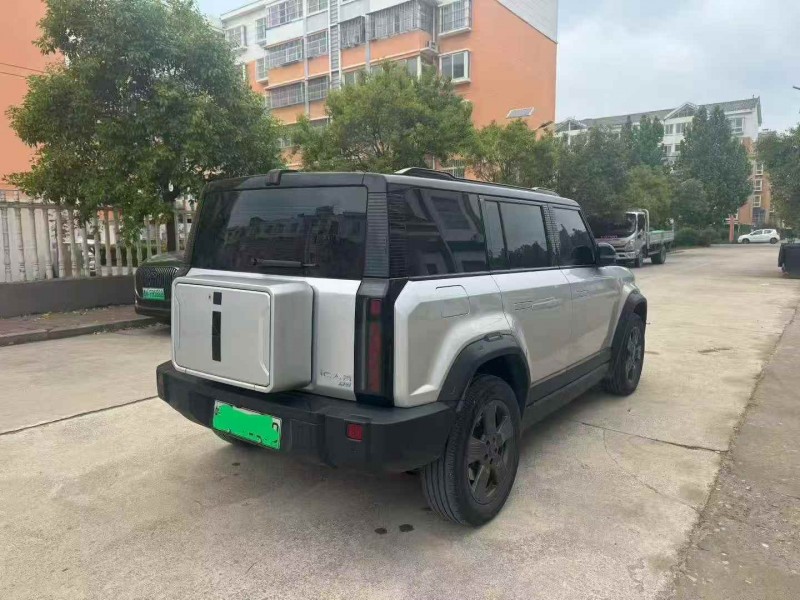 济宁24年奇瑞ICAR8
