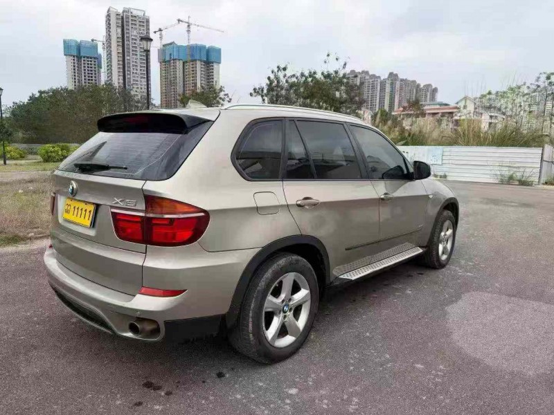 南宁10年宝马X57