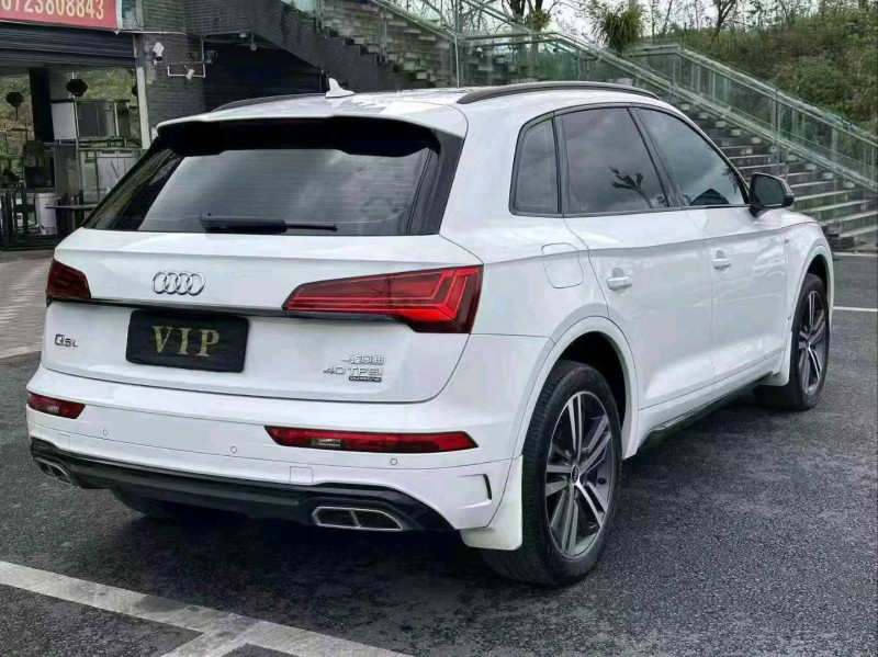 重庆22年奥迪Q59