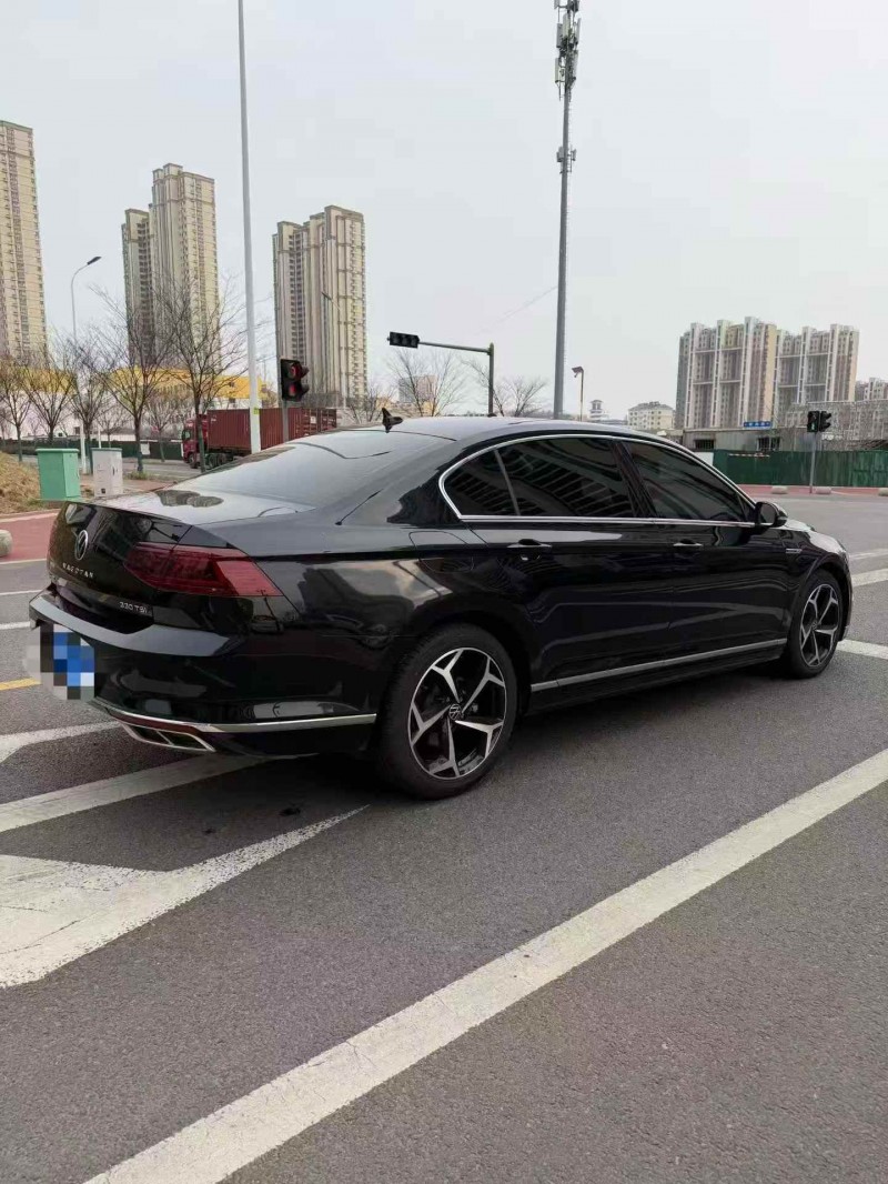 东营23年大众迈腾7