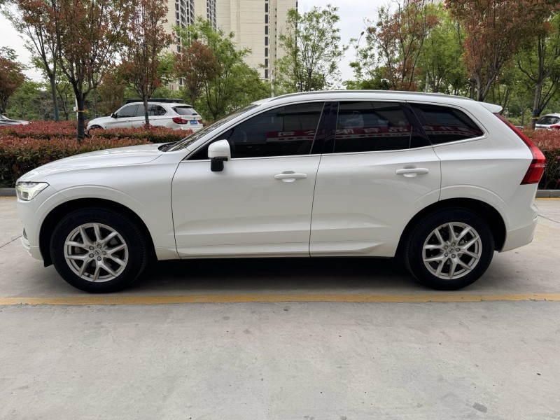 济宁18年沃尔沃XC606