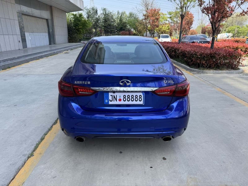 济宁19年英菲尼迪Q50L6