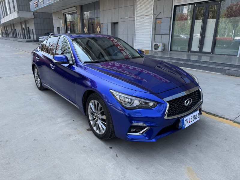 济宁19年英菲尼迪Q50L9