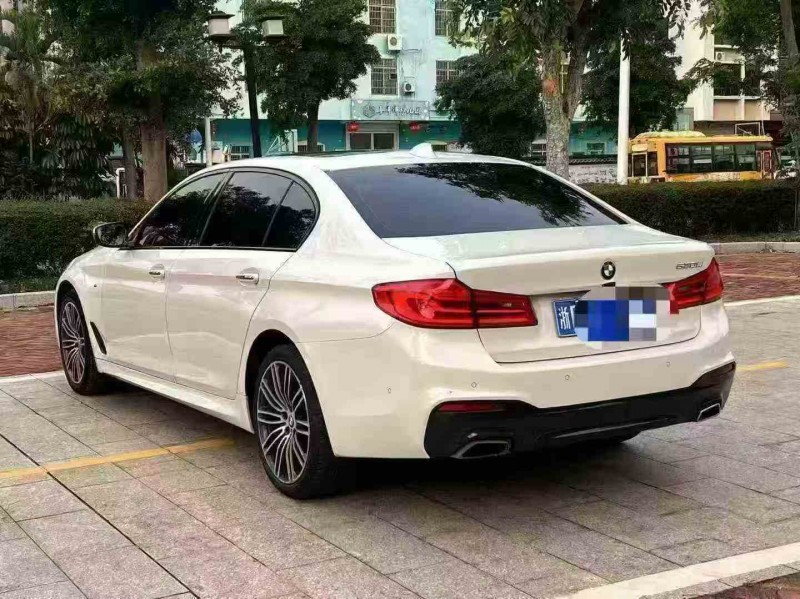 江门18年宝马5系7