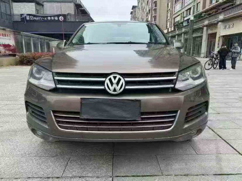 新余15年大众途锐1
