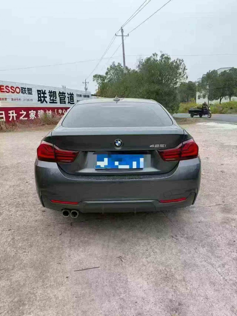 吉安21年宝马4系9