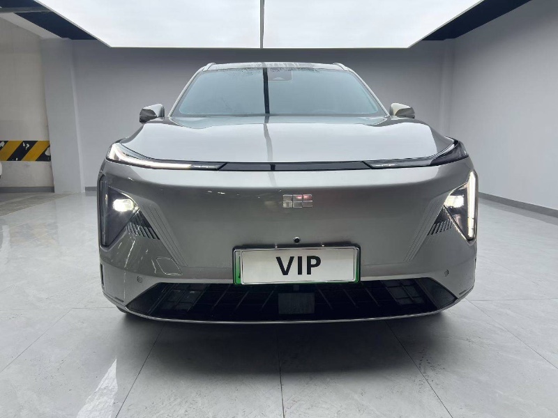 成都24年吉利银河1