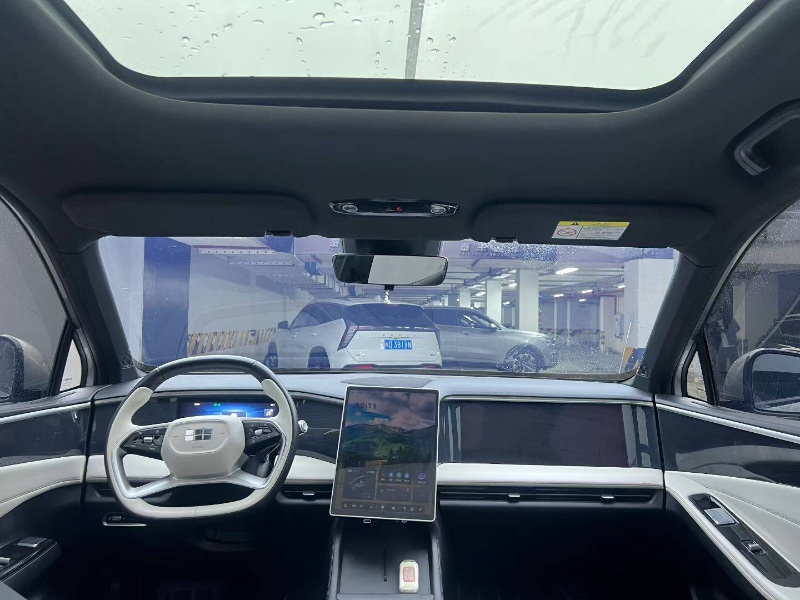 成都24年吉利银河4