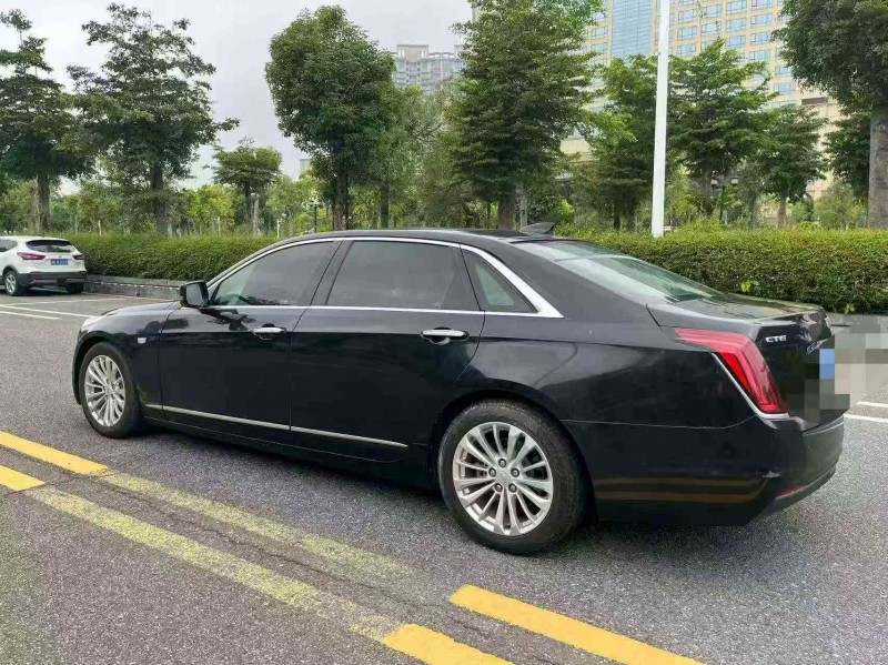 珠海18年凯迪拉克CT68