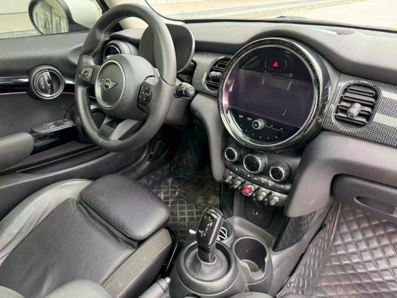 济宁22年MINICooper4