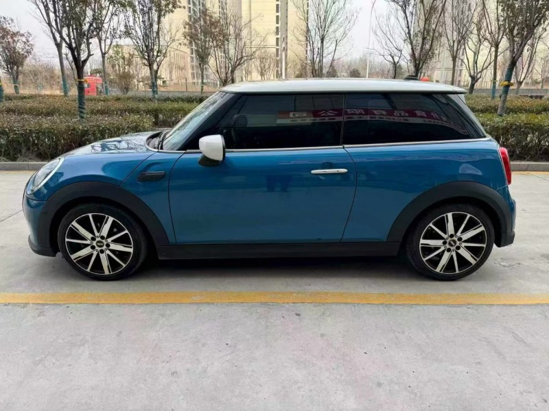 济宁22年MINICooper8