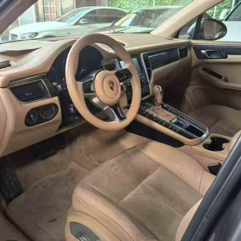 新余15年保时捷Macan3