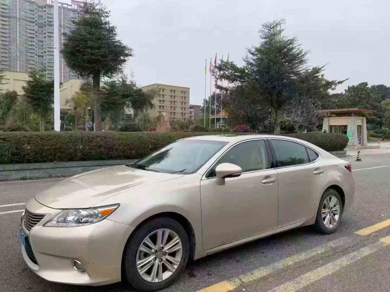 江门15年雷克萨斯ES3