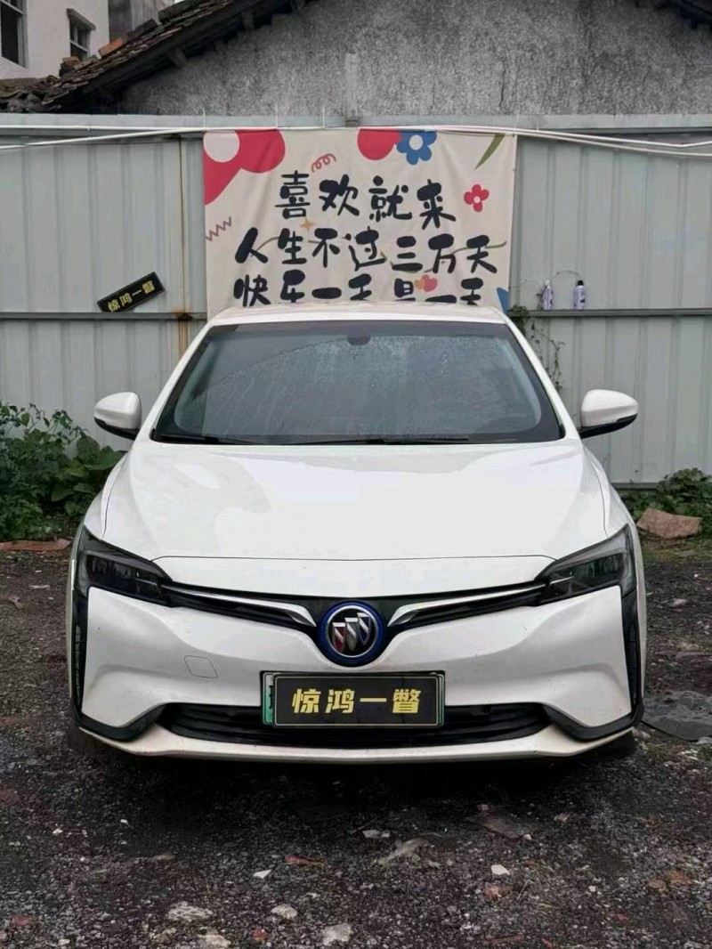 广州23年别克微蓝1