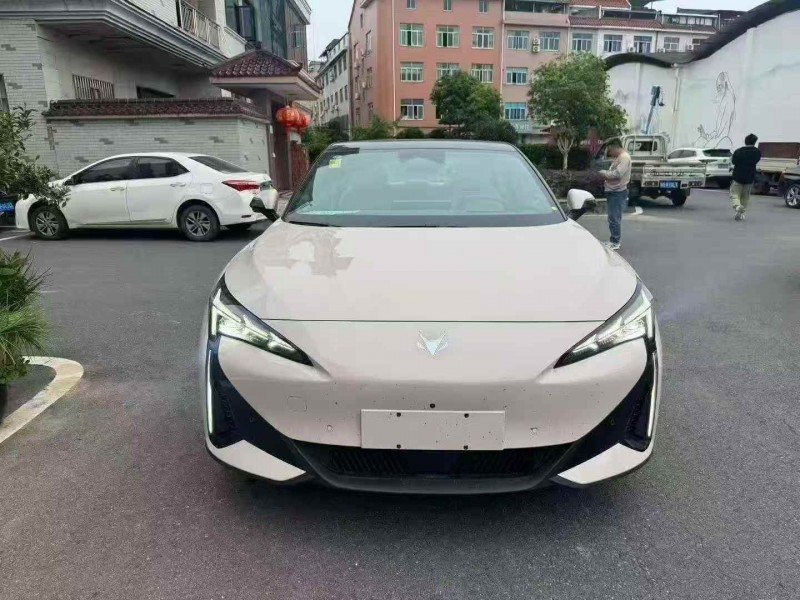 淮安26年极狐汽车阿尔法1