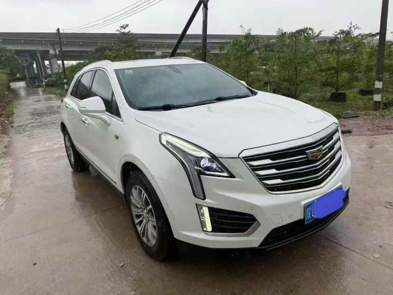 汉中17年凯迪拉克XT52