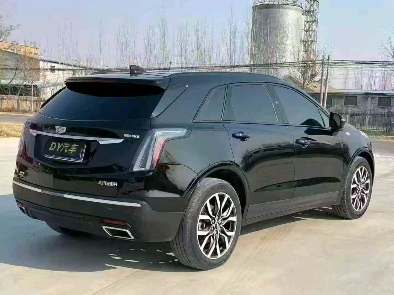 济宁22年凯迪拉克XT56