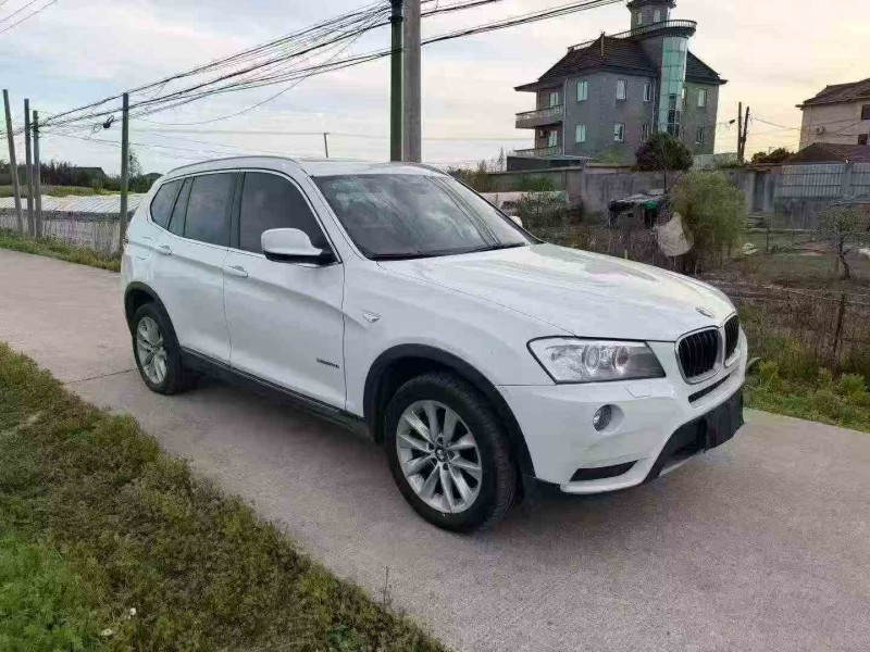 金华14年宝马X33