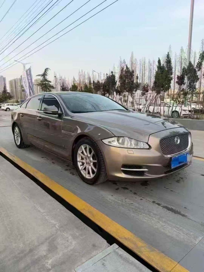 烟台15年捷豹XJL3