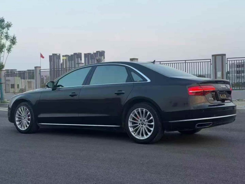 邯郸16年奥迪A8L8