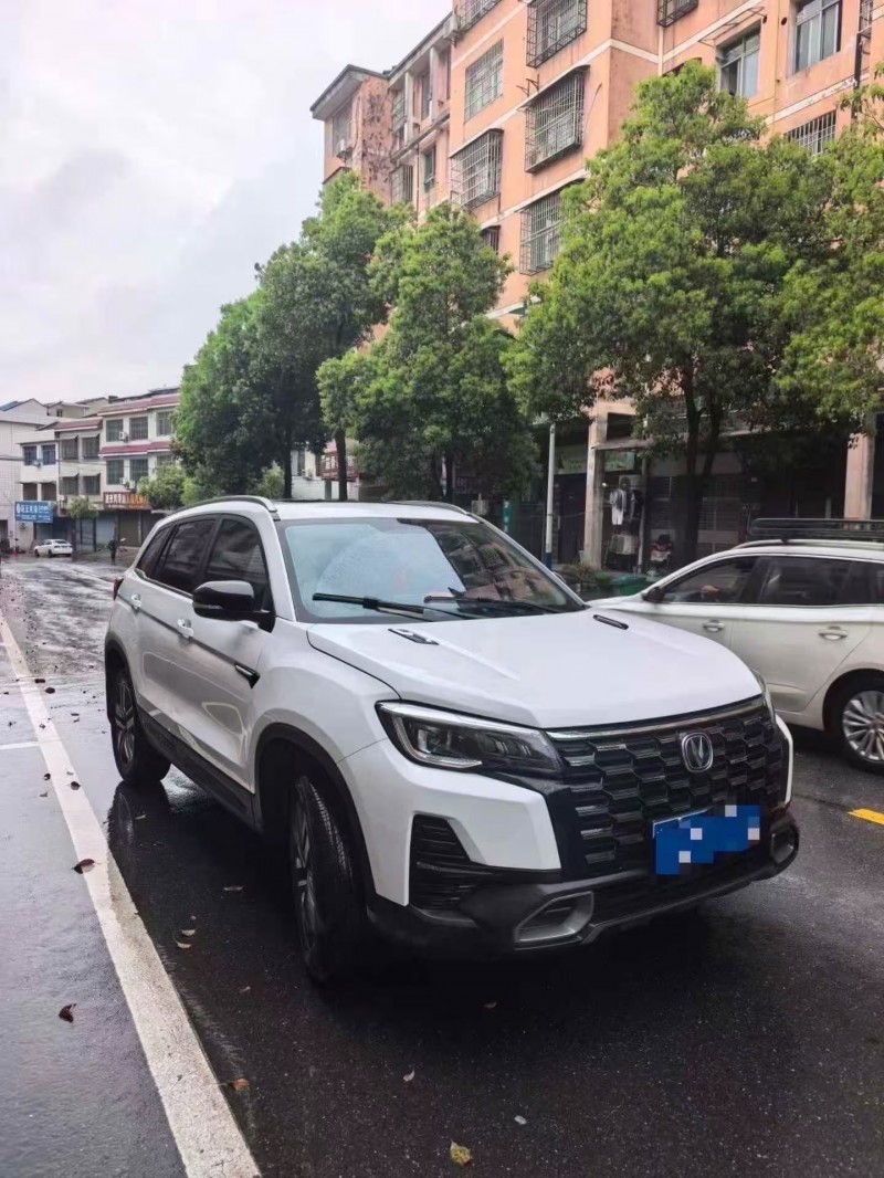 岳阳25年长安汽车CS752