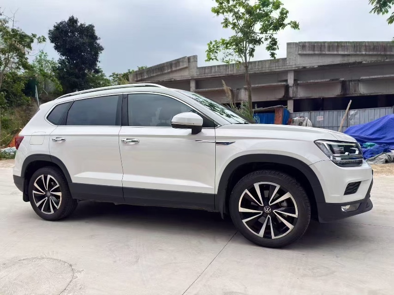 南宁21年大众途岳2