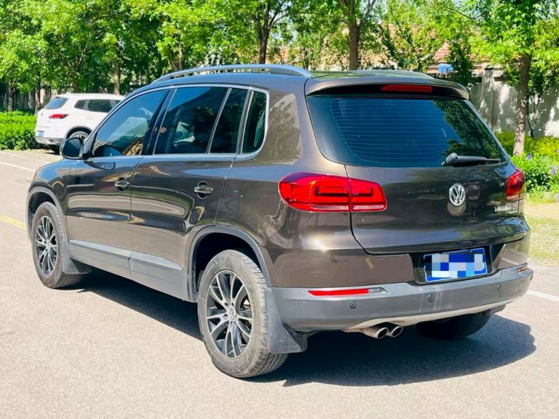 济宁16年大众途铠8