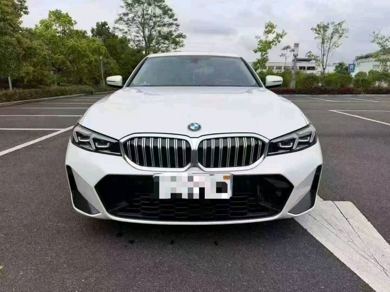 重庆23年宝马3系1