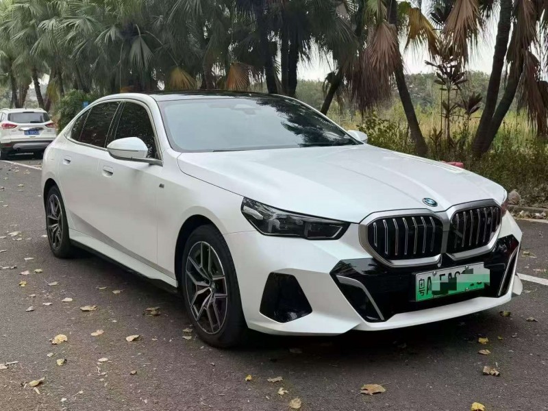 东营25年宝马I52