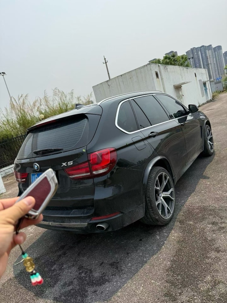 南宁14年宝马X52