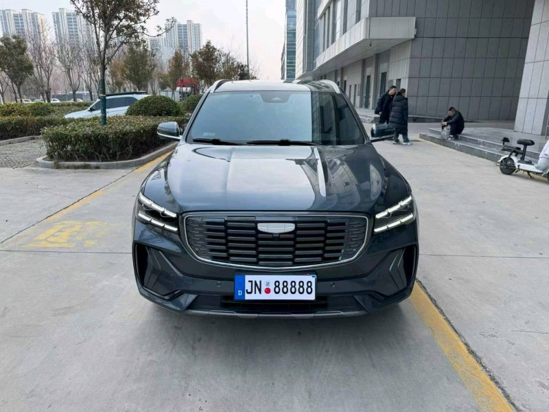 济宁23年吉利星越1