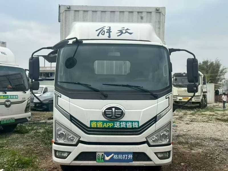东莞25年解放箱货J61