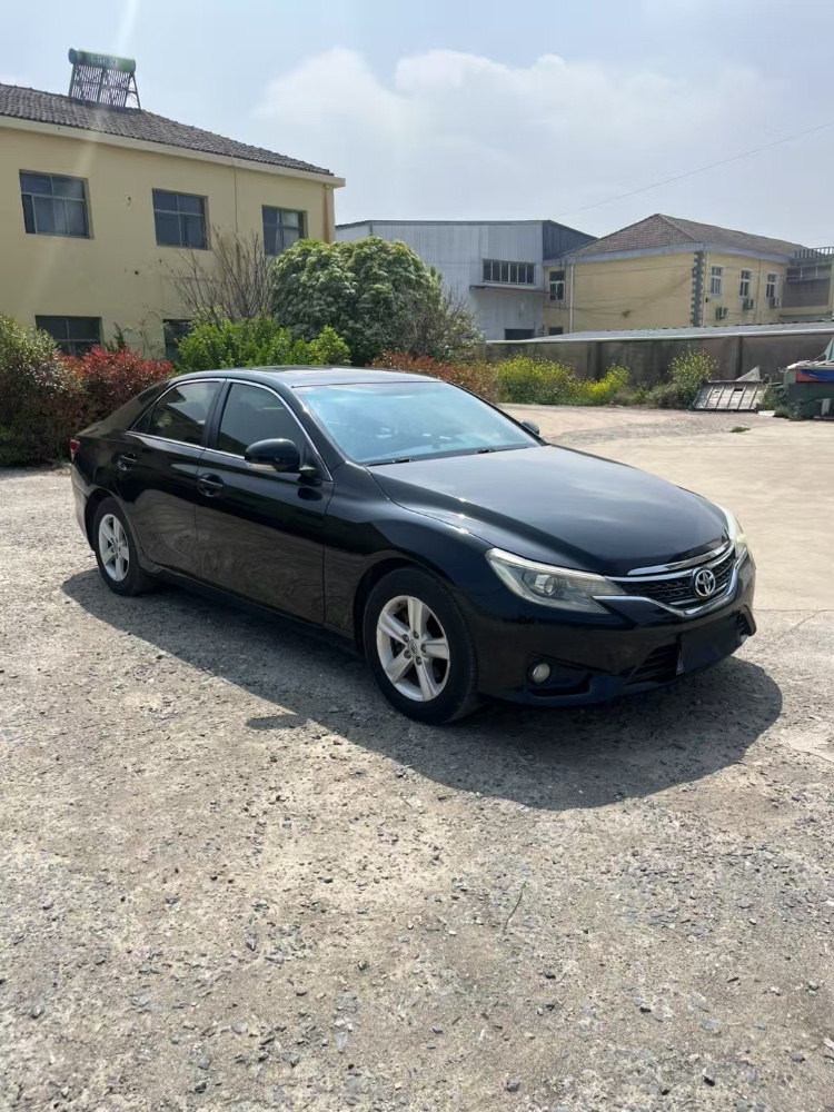 宿州14年丰田锐志2