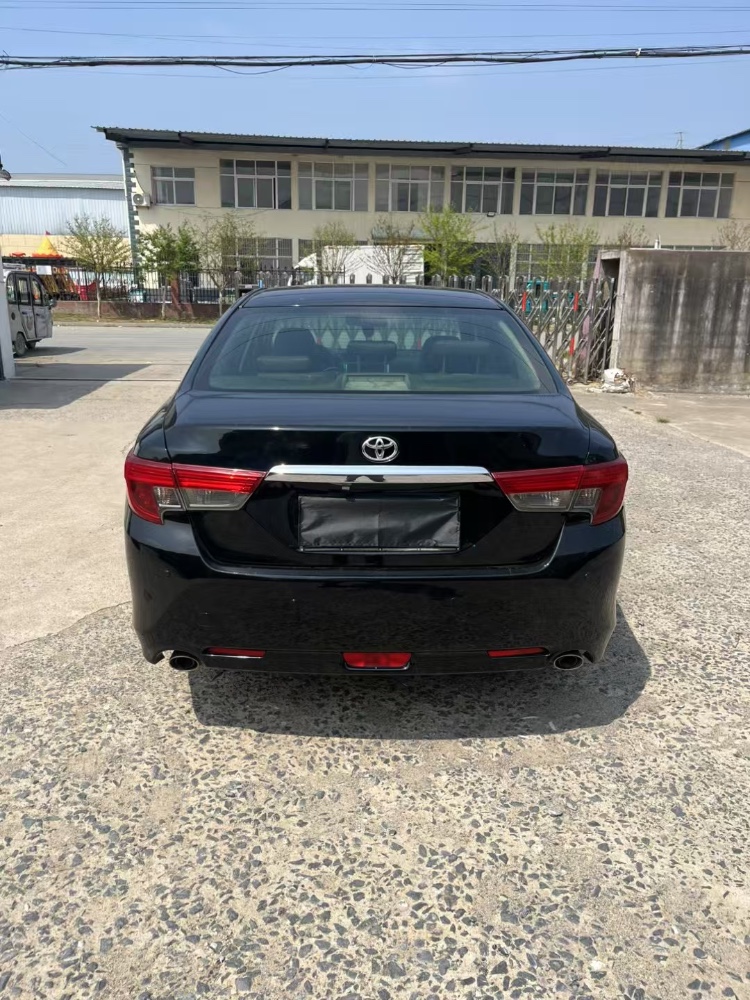 宿州14年丰田锐志5