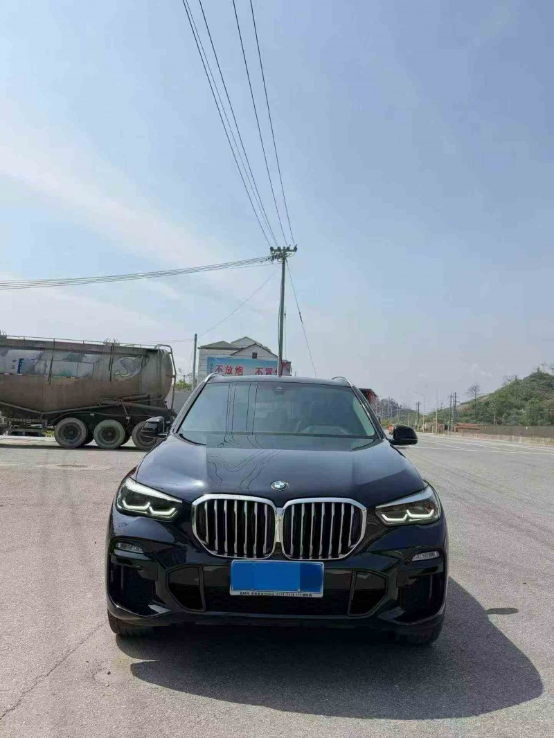 泰安20年宝马X51