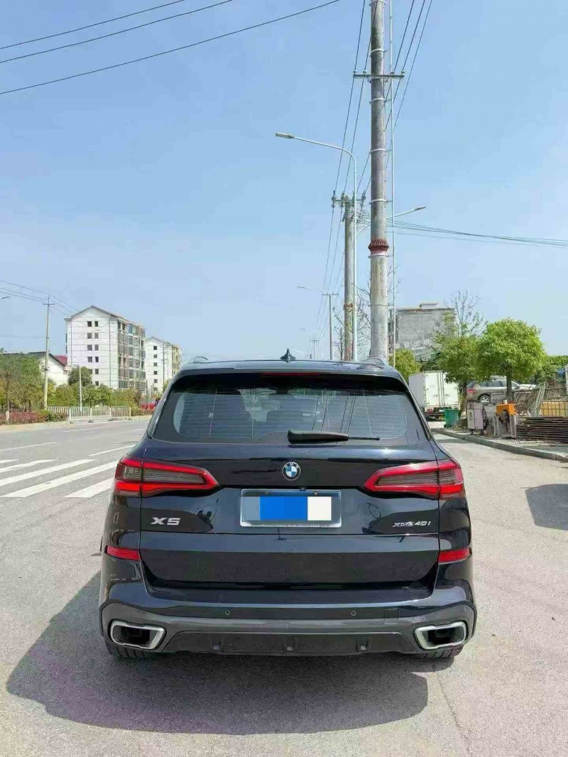 泰安20年宝马X59