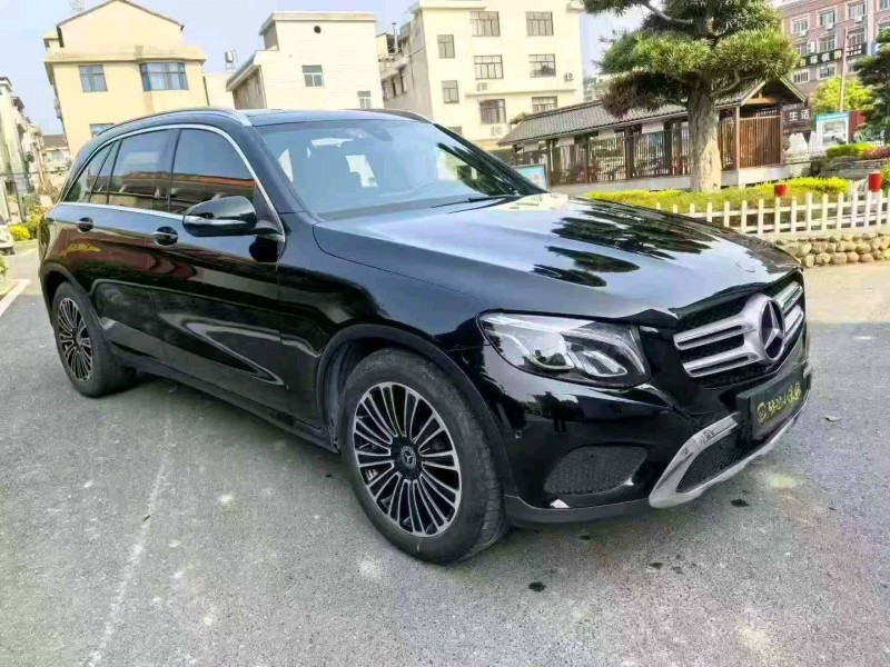 湖州19年奔驰GLC3