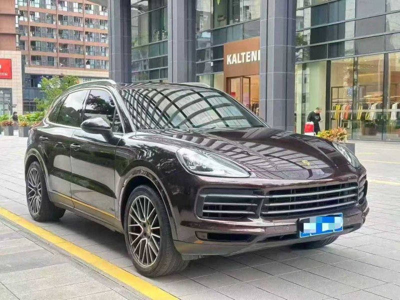 深圳22年保时捷卡宴2