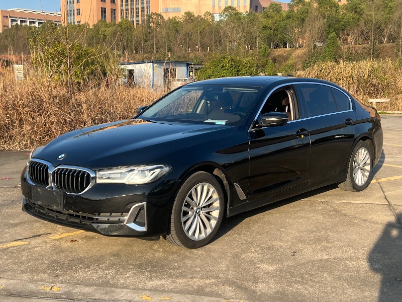 长沙22年宝马5系3