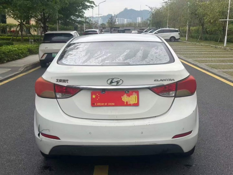 广州14年现代朗动5