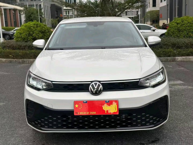 广州25年大众朗逸1
